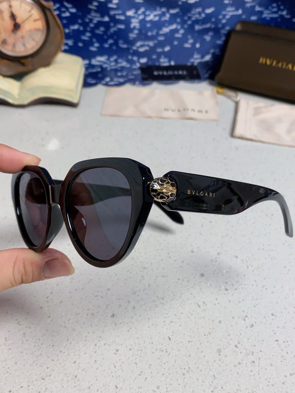 Bottega Veneta Metal Round Gray Lens Sunglasses for Men & Women - detail image 6