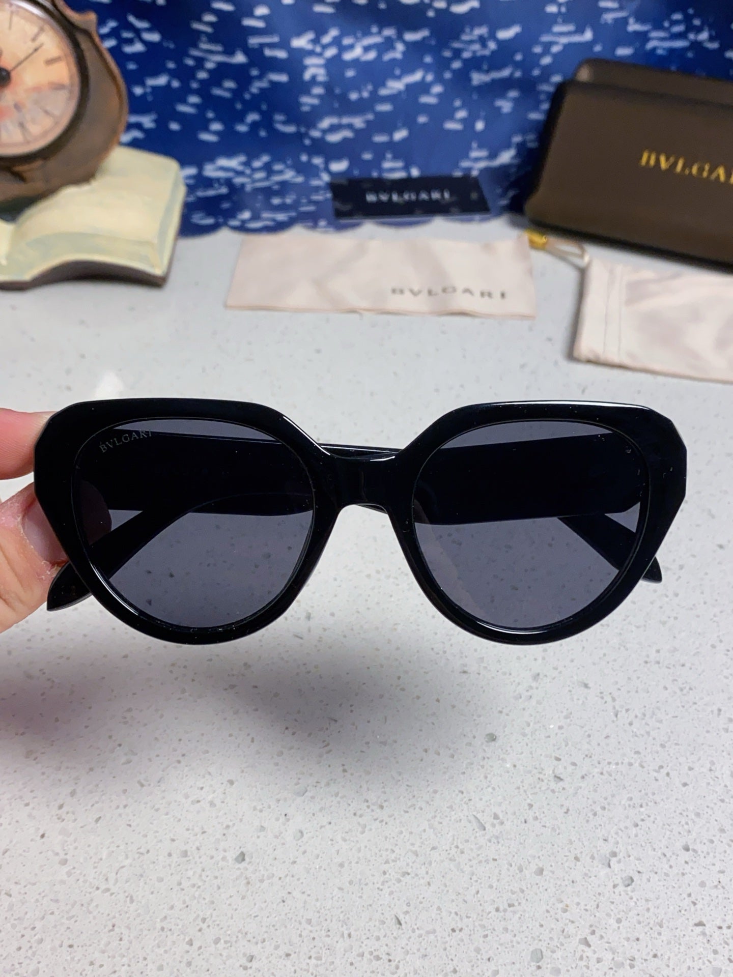 Bottega Veneta Metal Round Gray Lens Sunglasses for Men & Women - 432906 - detail image 4