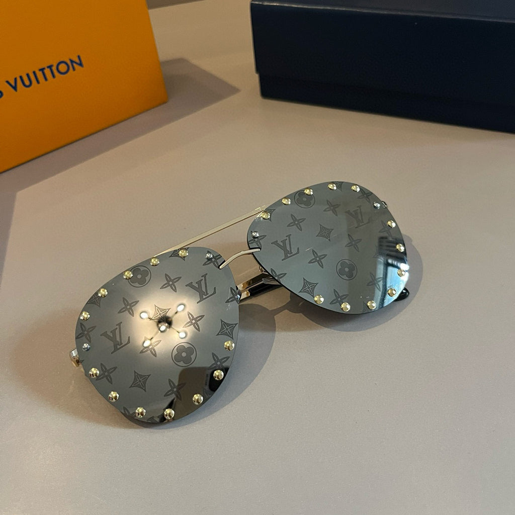 Louis Vuitton Metal Aviator Gold Lens Sunglasses for Men & Women - 431153 - detail image 3