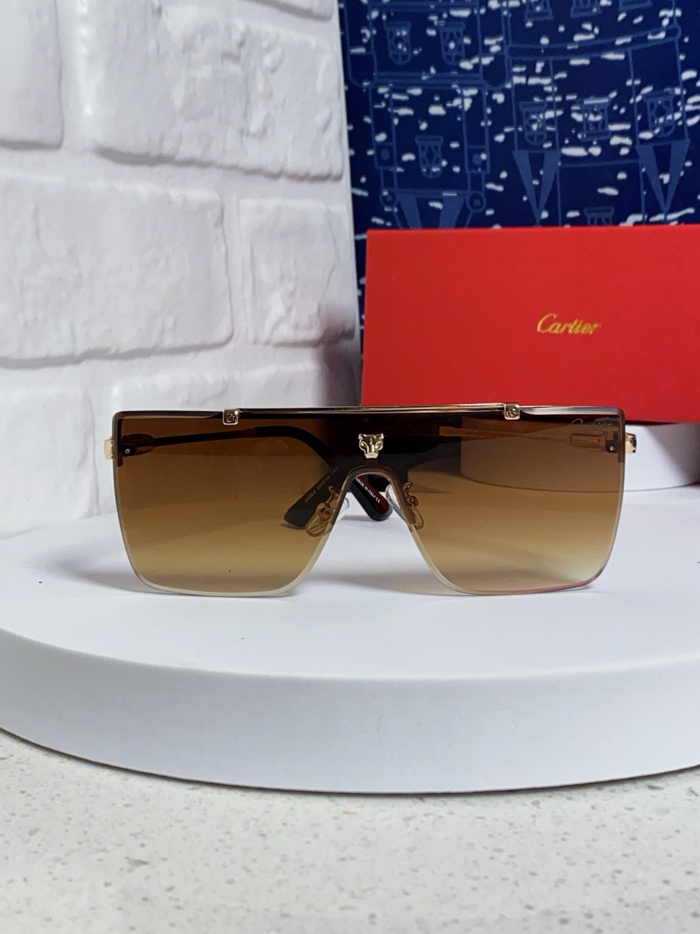 Cartier Fashion Brown Lens Sunglasses for Men - detail image 2
