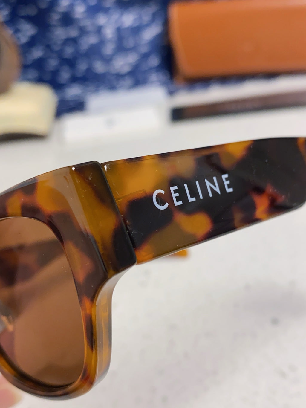 Celine Fashion Black Lens Sunglasses for Men & Women - 486973 - detail image 7