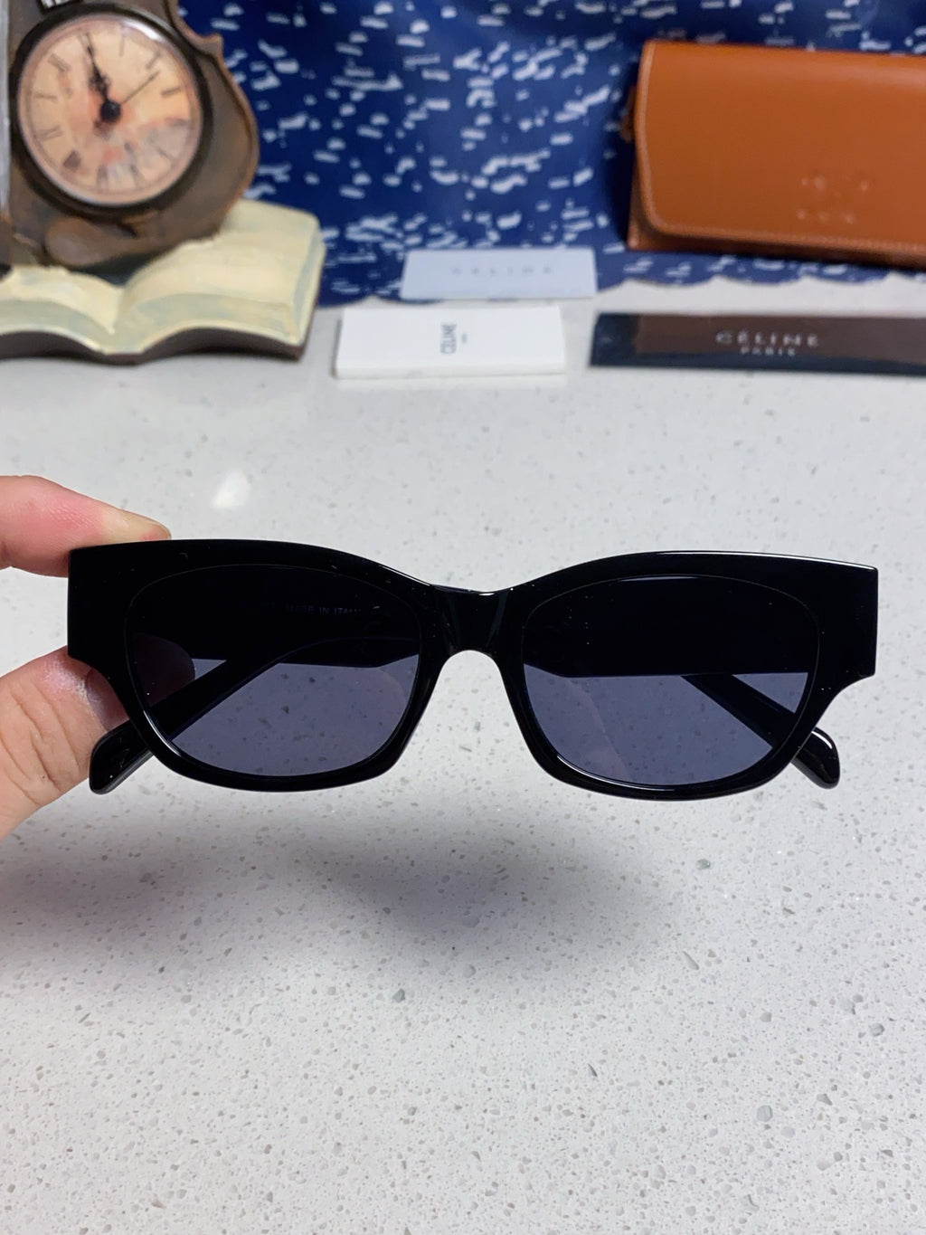 Celine Fashion Black Lens Sunglasses for Men & Women - 486974 - detail image 4