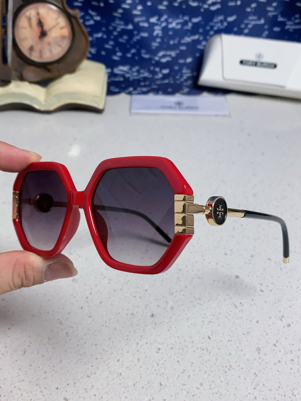 Burberry Fashion Red Lens Sunglasses for Men & Women - 432427 - detail image 5