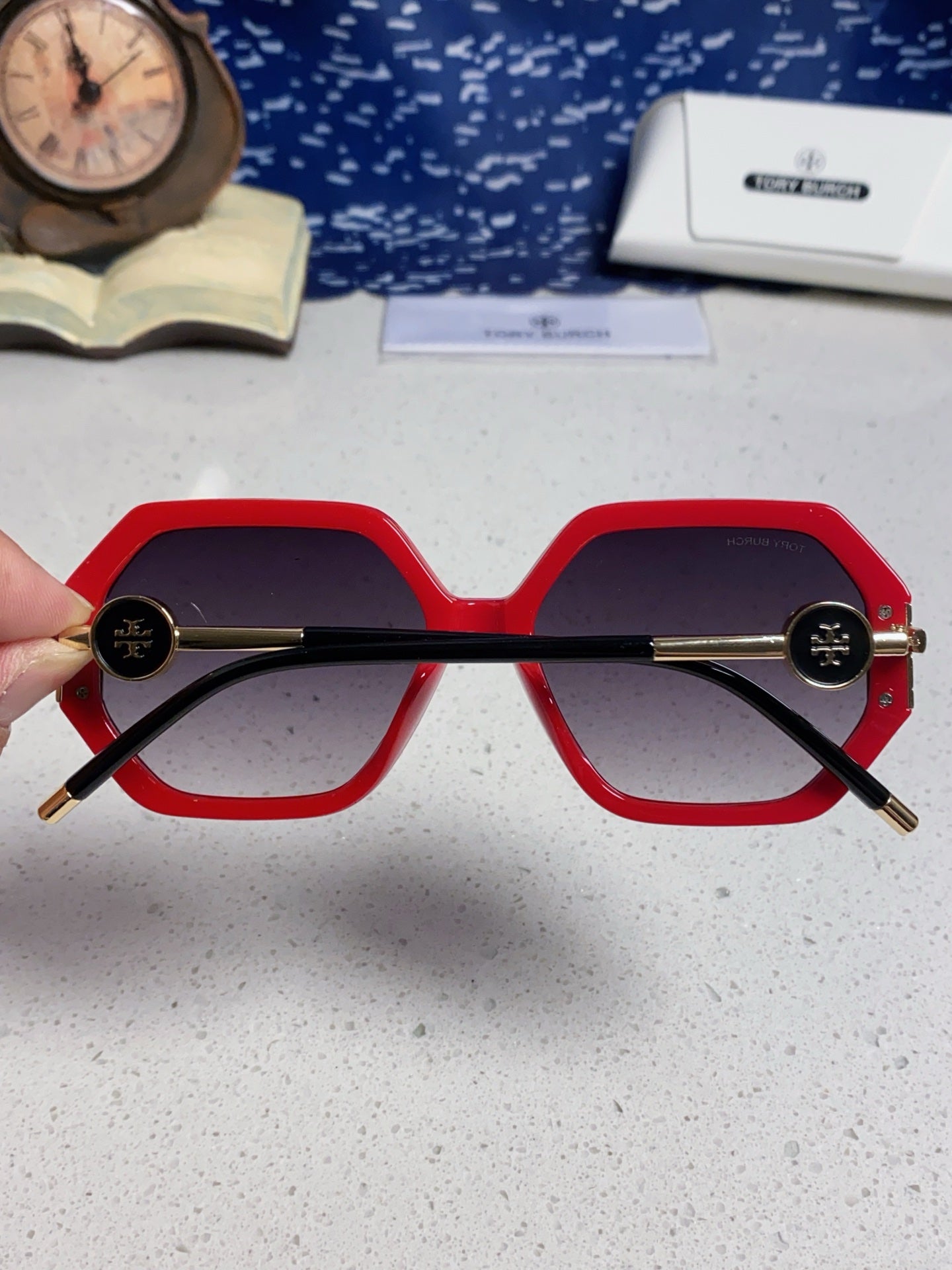 Burberry Fashion Red Lens Sunglasses for Men & Women - detail image 5