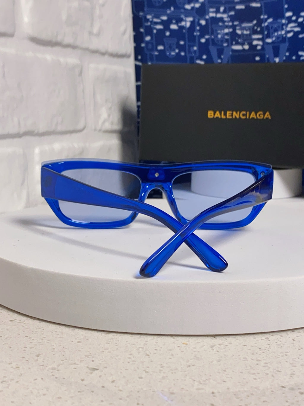 Balenciaga Browline Blue Lens Sunglasses for Men & Women - 487529 - detail image 3