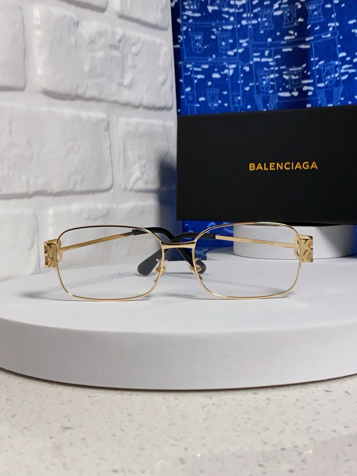 Balenciaga Metal Rectangular Gold Lens Sunglasses for Men & Women - detail image 2