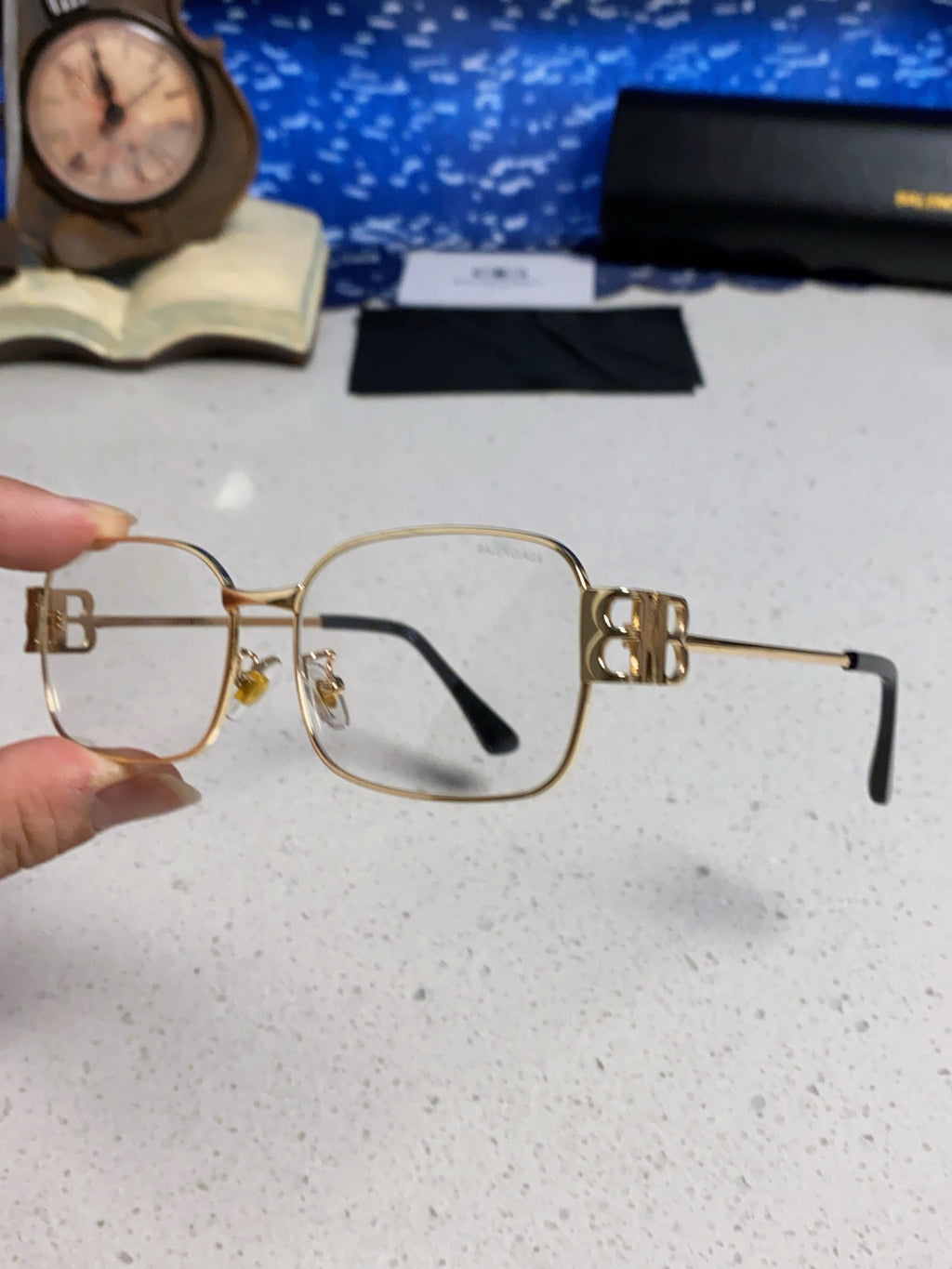 Balenciaga Metal Rectangular Gold Lens Sunglasses for Men & Women - detail image 6