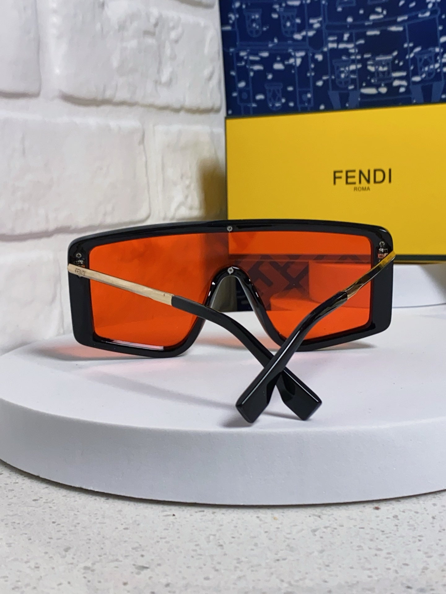 Fendi Fashion Red Lens Sunglasses for Men & Women - 383040 - detail image 3