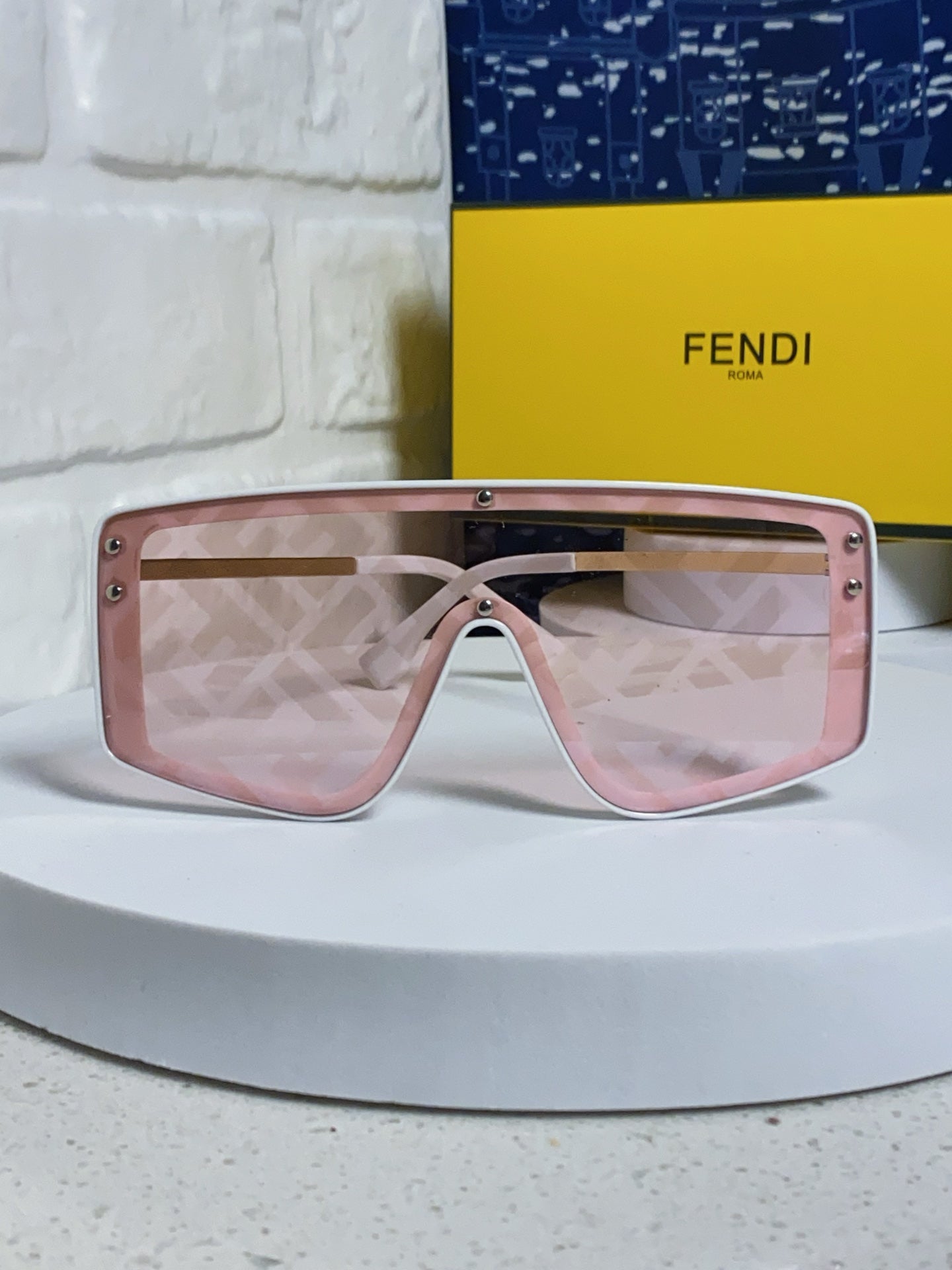 Fendi Fashion Silver Lens Sunglasses for Men & Women - 383041 - detail image 2