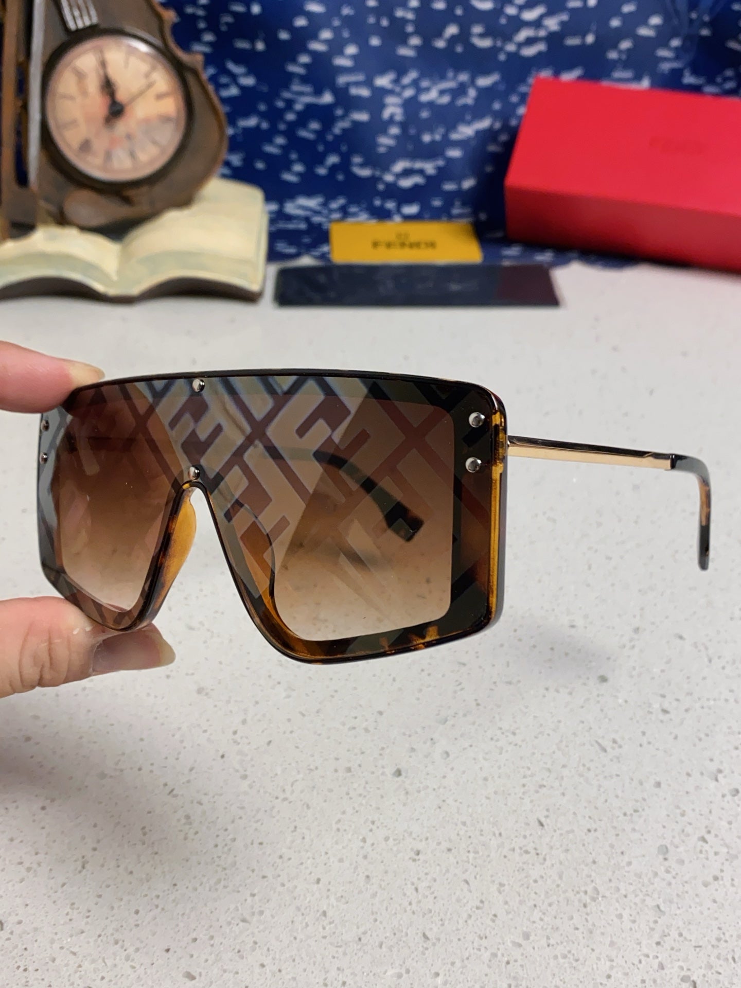 Fendi Fashion Brown Lens Sunglasses for Men & Women - 383042 - detail image 6