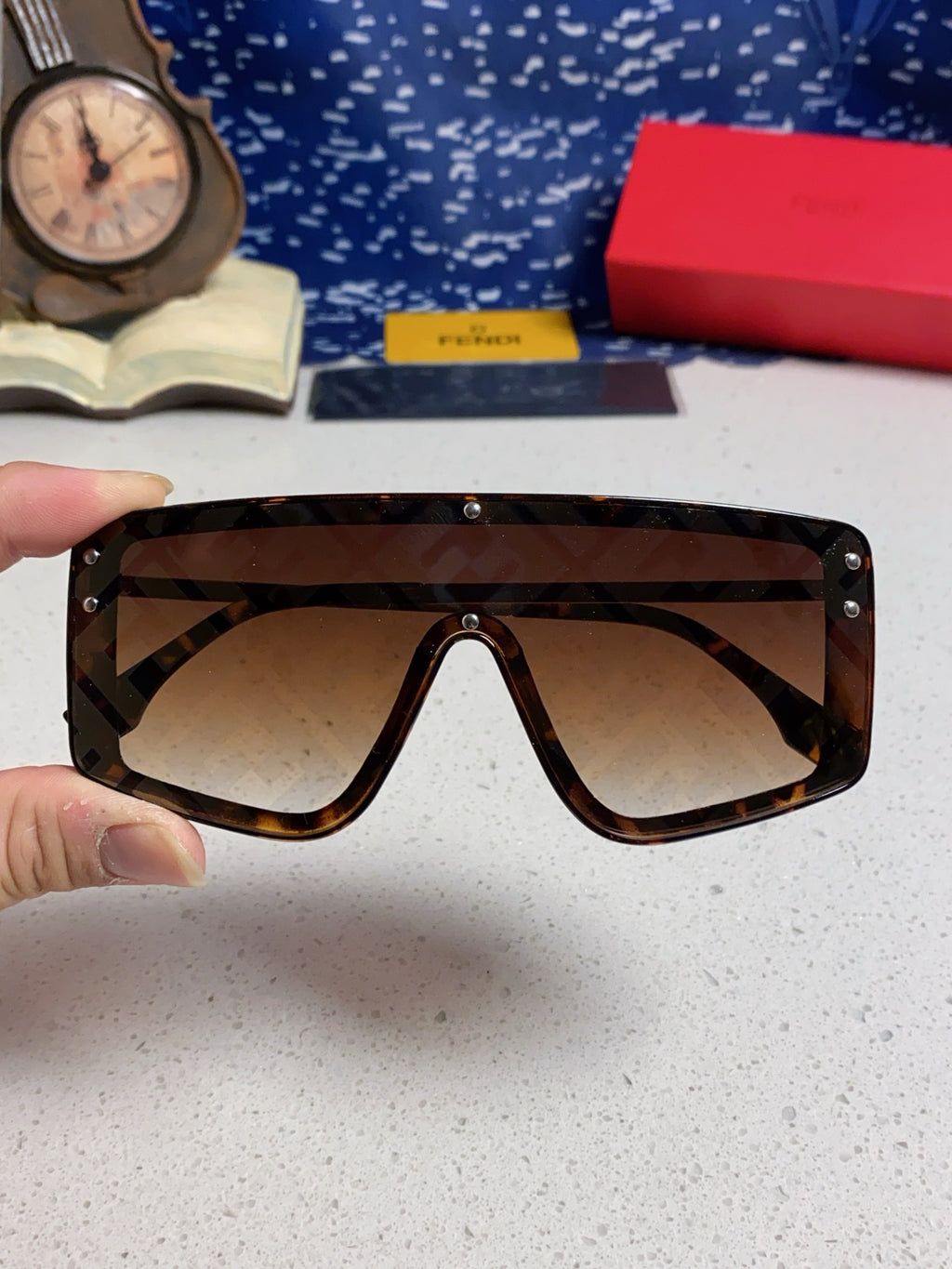 Fendi Fashion Brown Lens Sunglasses for Men & Women - 383042 - detail image 4
