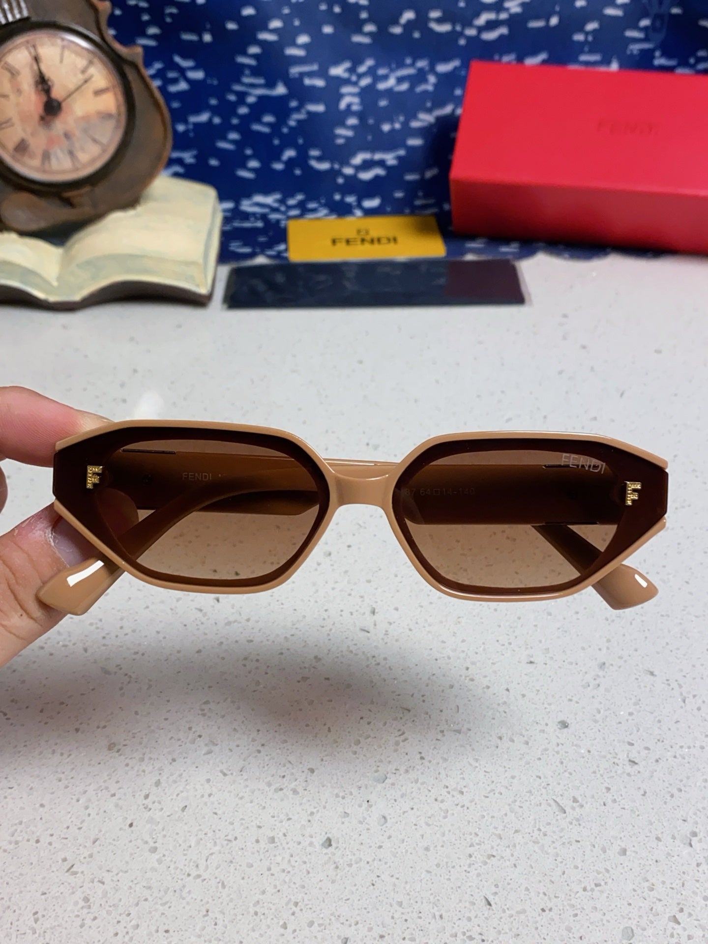 Fendi Fashion Brown Lens Sunglasses for Men & Women - 383044 - detail image 4