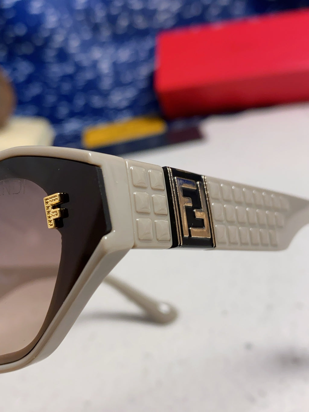 Fendi Fashion Silver Lens Sunglasses for Men & Women - 383045 - detail image 7