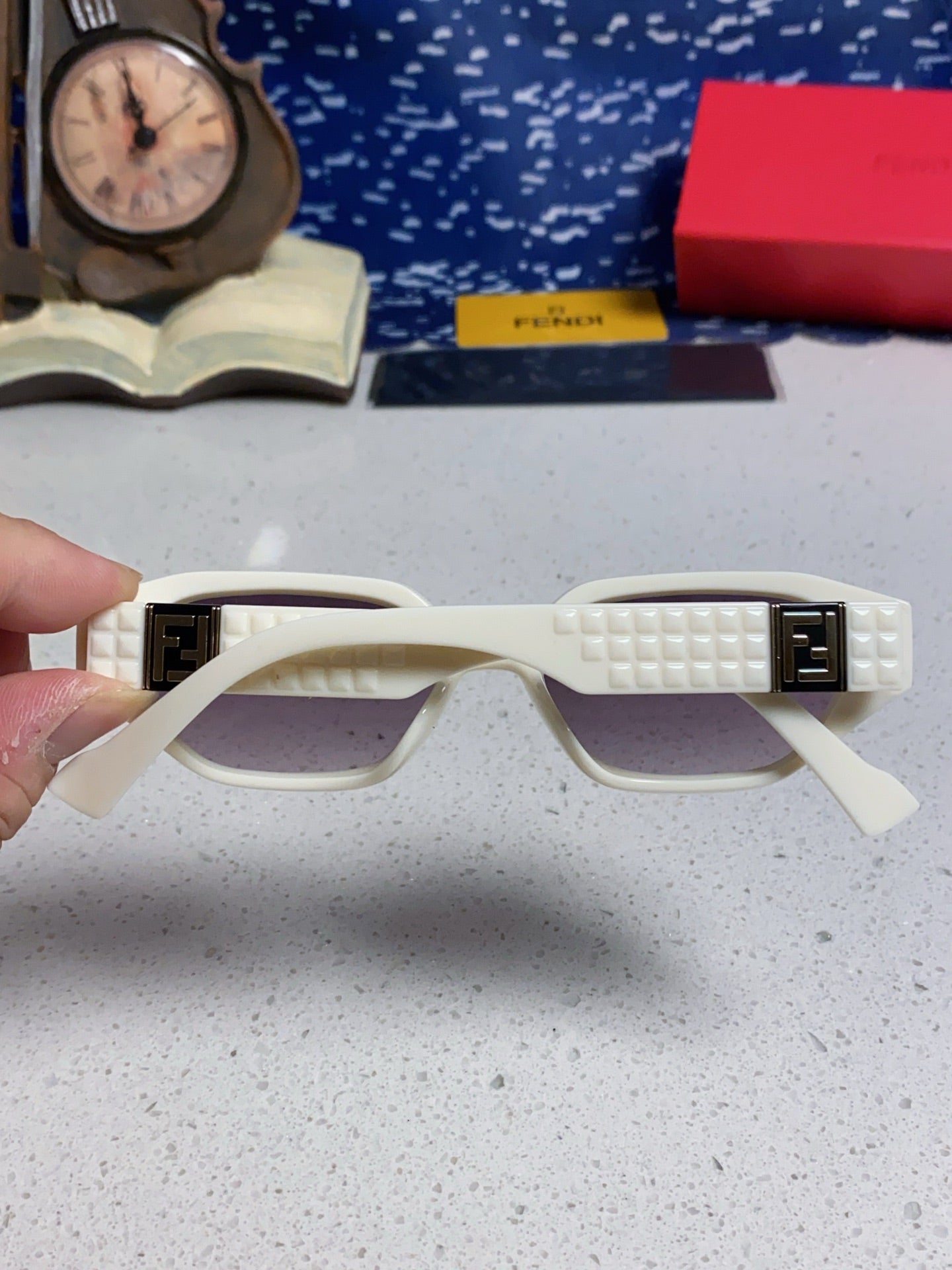 Fendi Fashion Silver Lens Sunglasses for Men & Women - 383038 - detail image 5