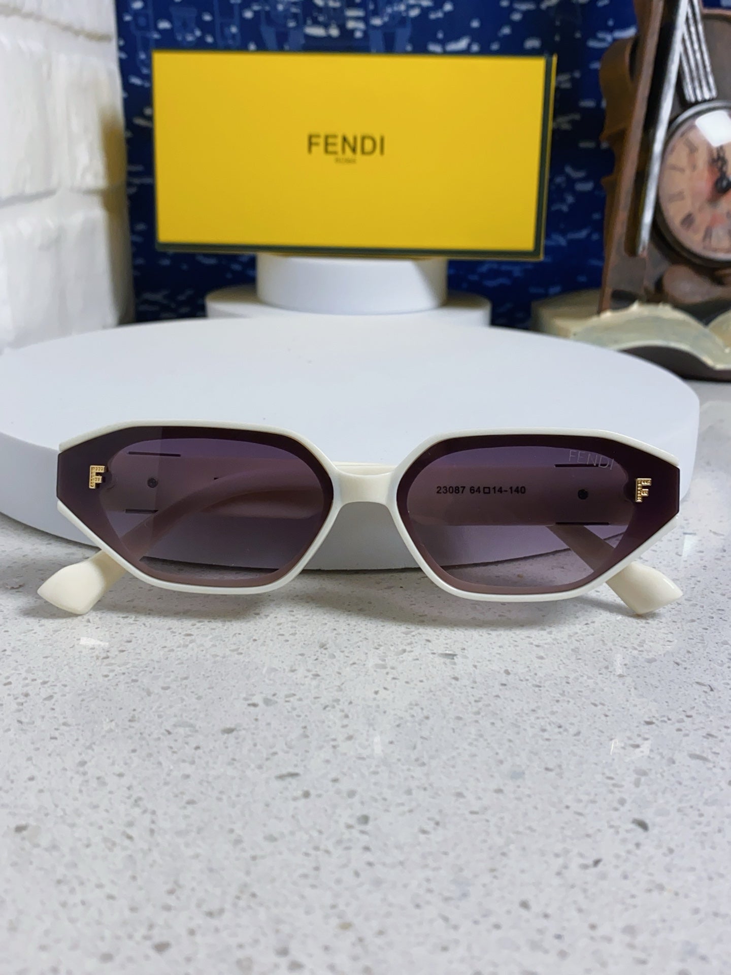 Fendi Fashion Silver Lens Sunglasses for Men & Women - 383038 - detail image 9