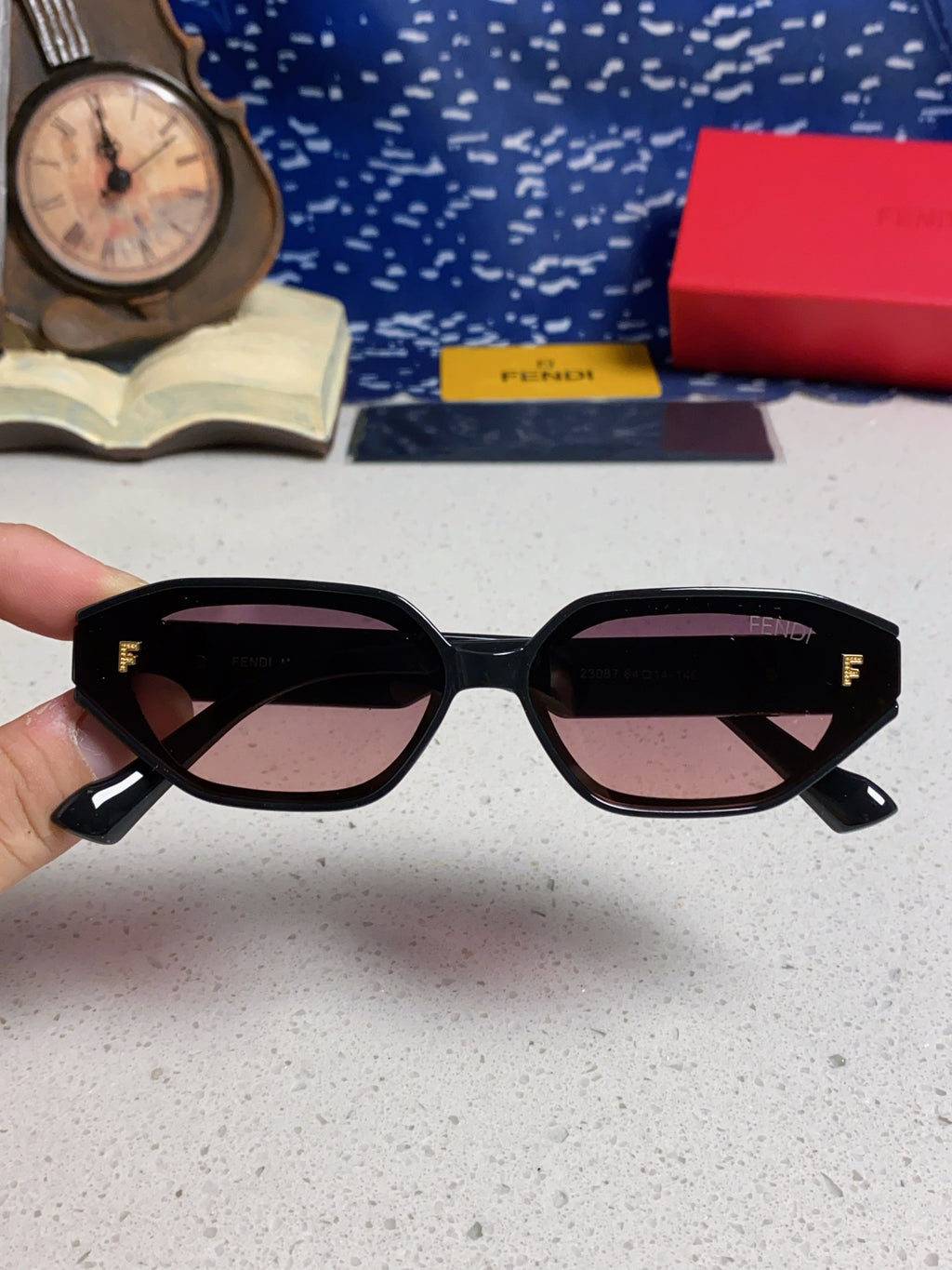 Fendi Fashion Silver Lens Sunglasses for Men & Women - 383039 - detail image 4