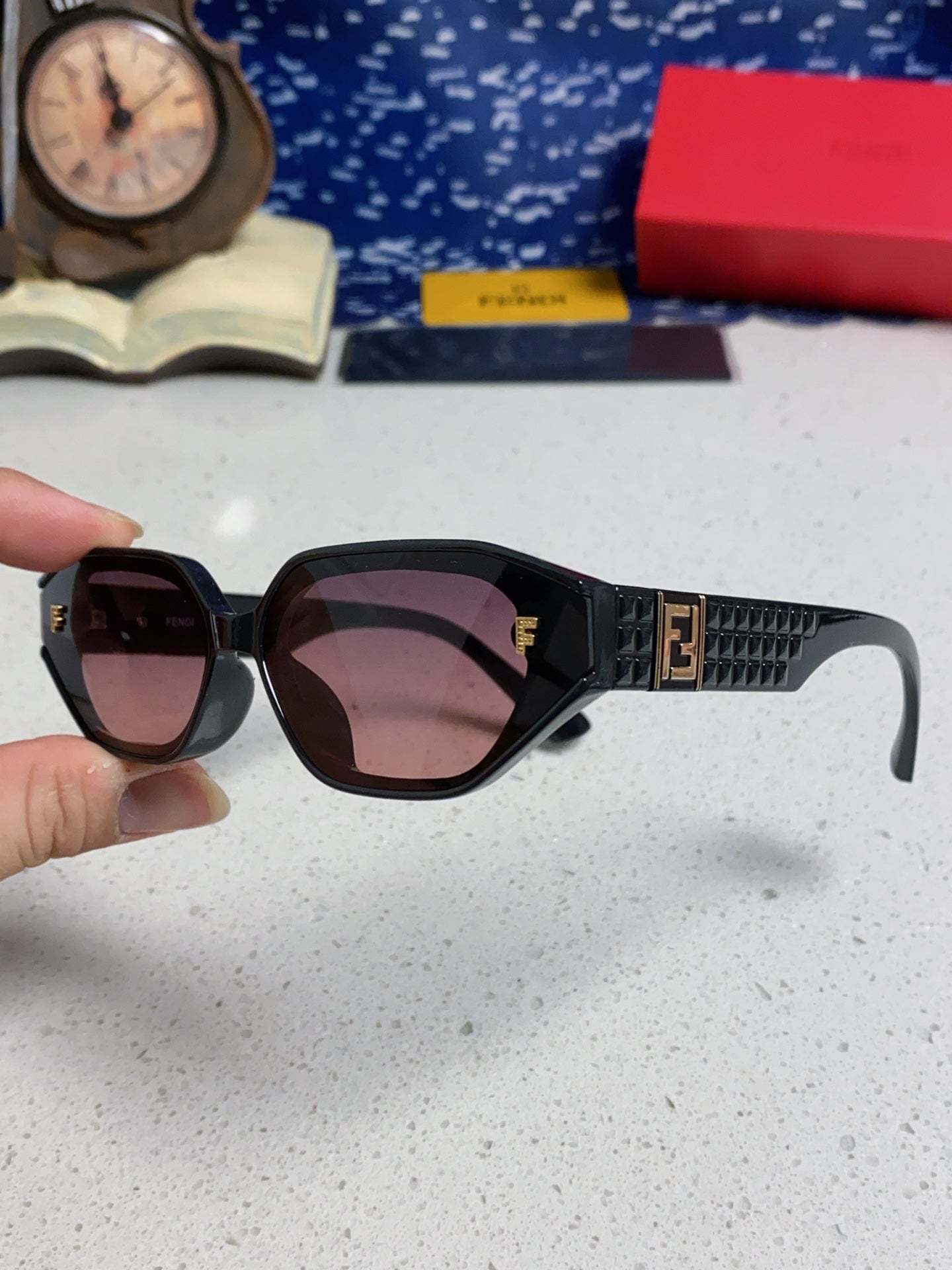 Fendi Fashion Silver Lens Sunglasses for Men & Women - 383039 - detail image 6