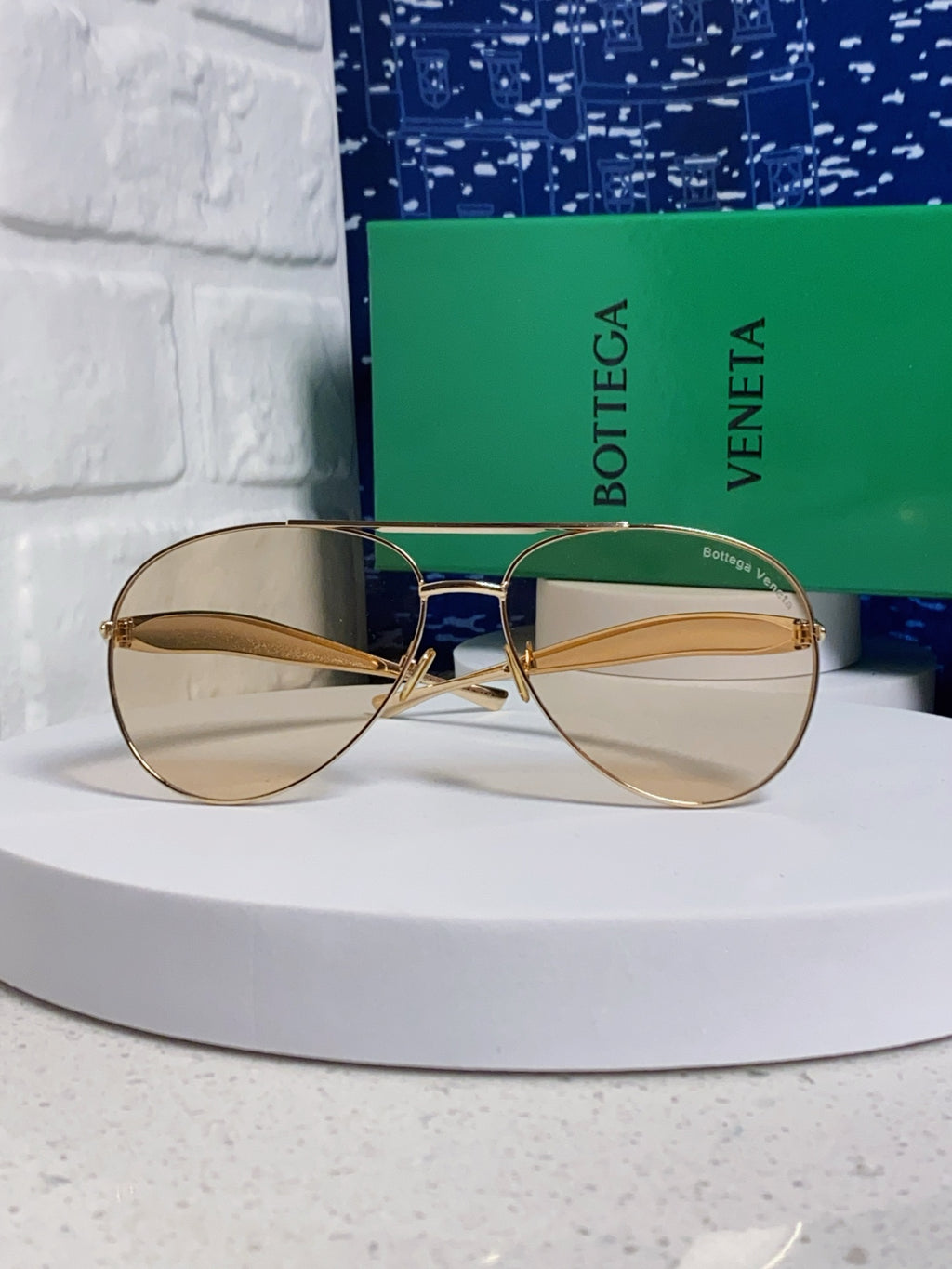 Bottega Veneta Metal Aviator Gold Lens Sunglasses for Men & Women - 432915 - detail image 2