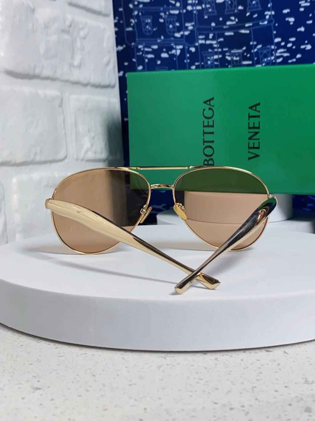 Bottega Veneta Metal Aviator Gold Lens Sunglasses for Men & Women - 432916 - detail image 3