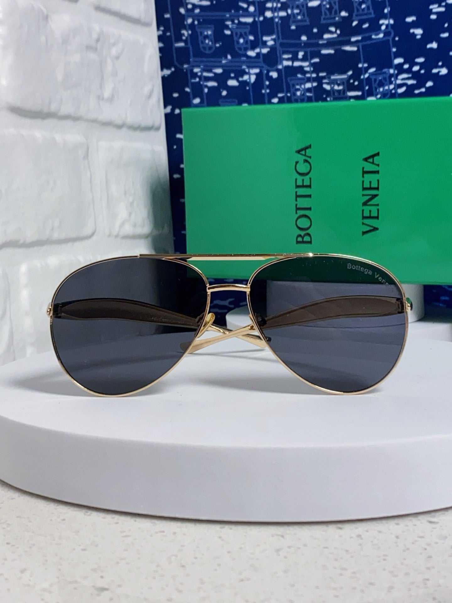 Bottega Veneta Metal Aviator Red Lens Sunglasses for Men & Women - detail image 2