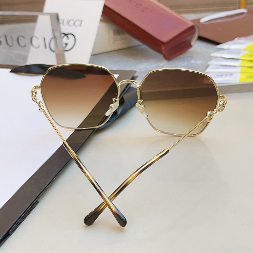 Gucci GG0882SA Square Brown Lens Sunglasses for Men & Women - detail image 2