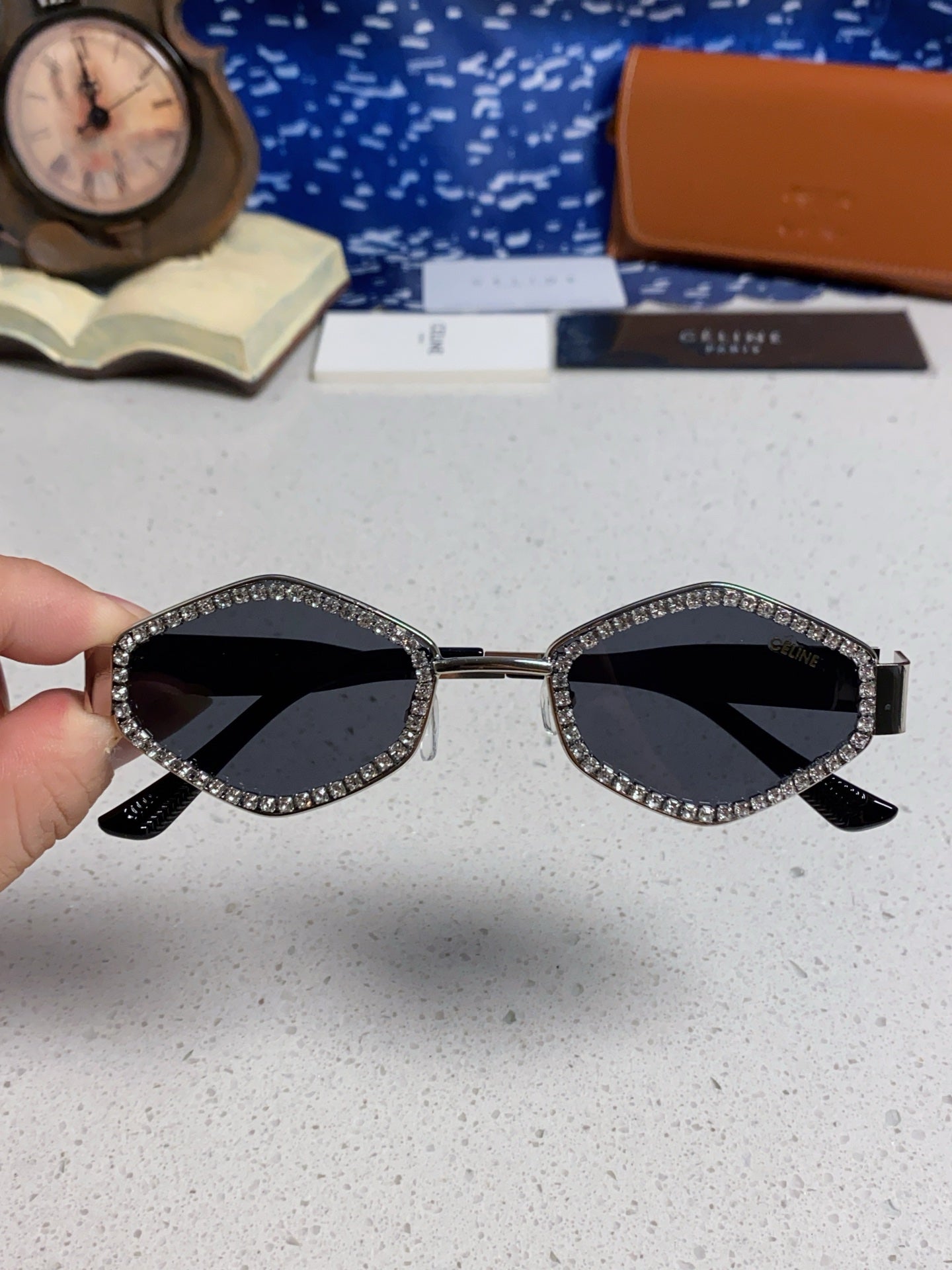 Celine Fashion Gray Lens Sunglasses for Men & Women - 415614 - detail image 4