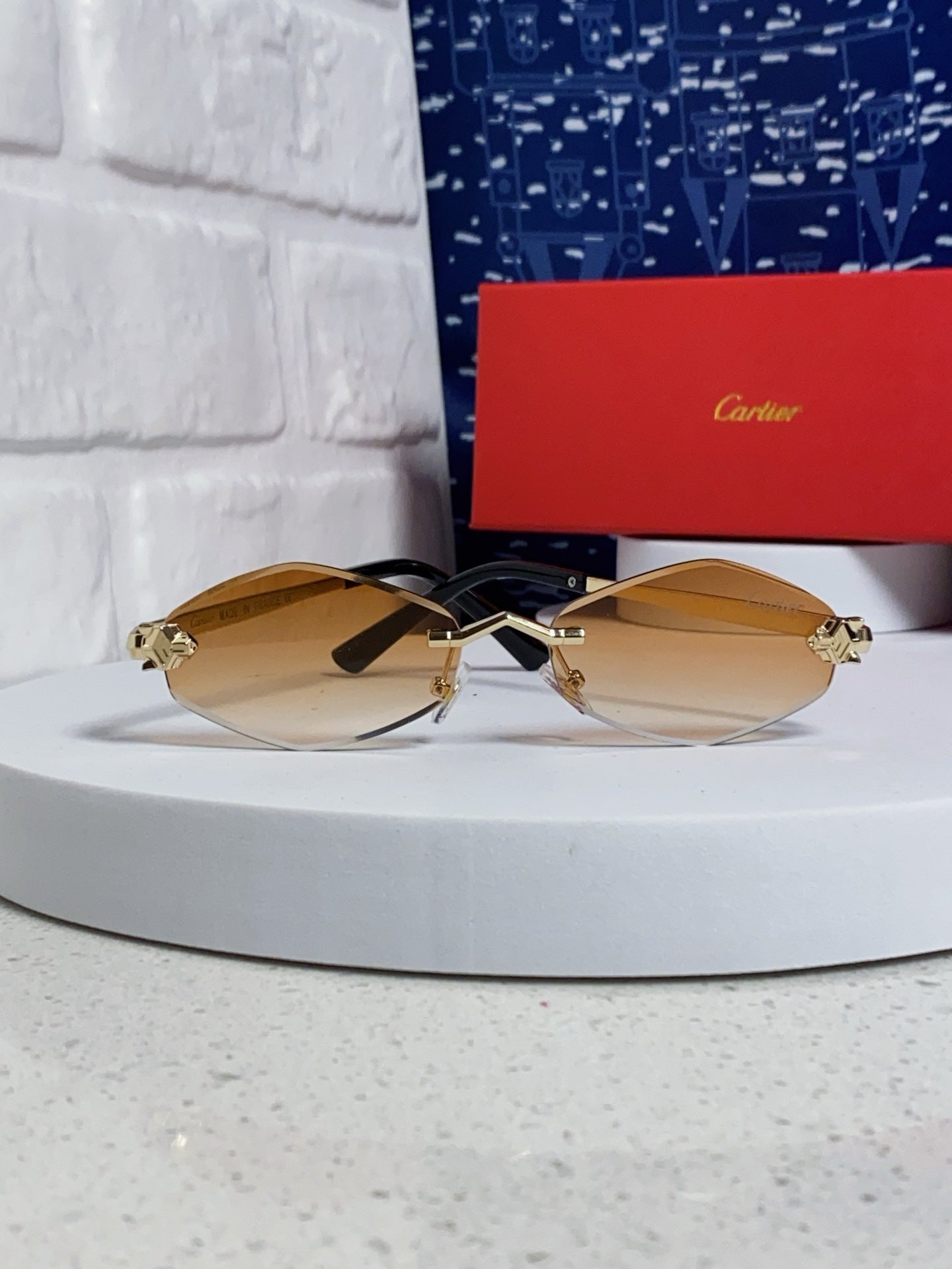 Cartier Lightweight Metal Rimless Gold Lens Sunglasses for Women - 415849 - detail image 2
