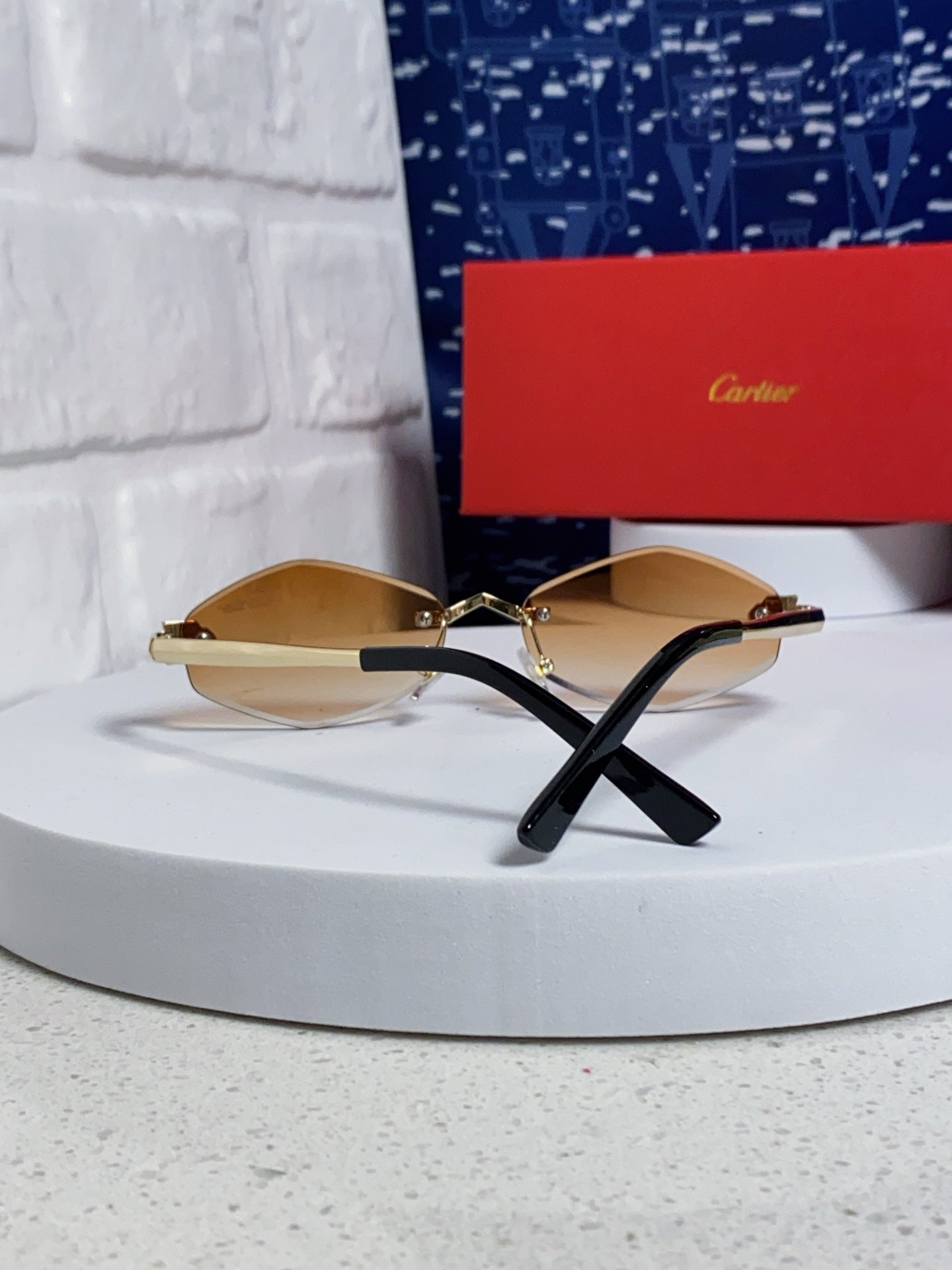 Cartier Lightweight Metal Rimless Gold Lens Sunglasses for Women - detail image 3