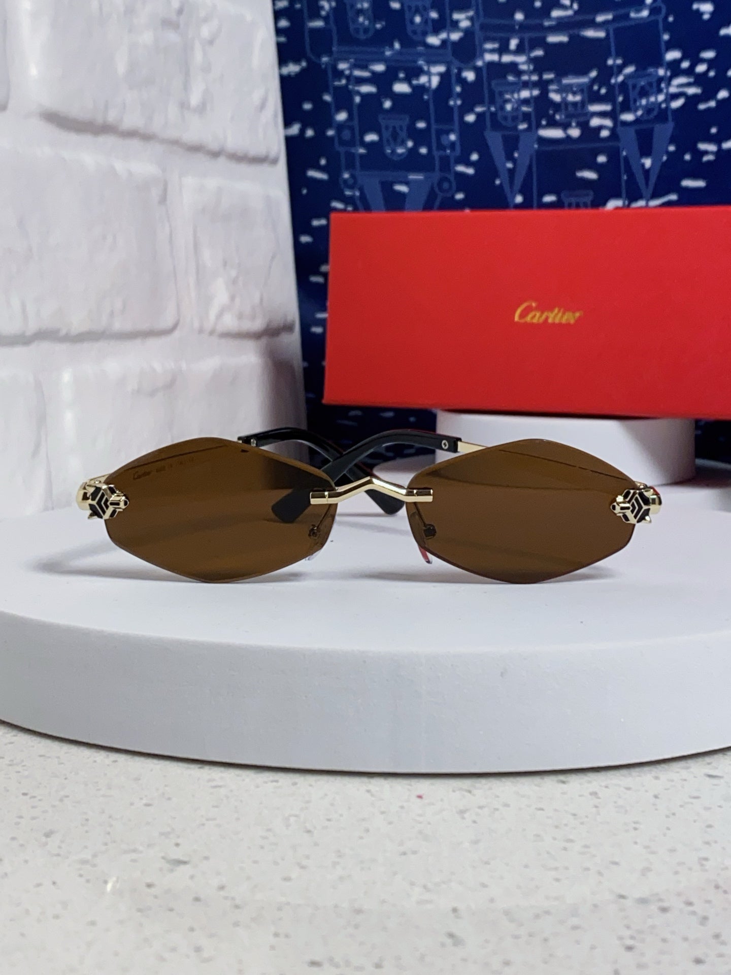 Cartier Lightweight Metal Rimless Brown Lens Sunglasses for Women - 415850 - detail image 2
