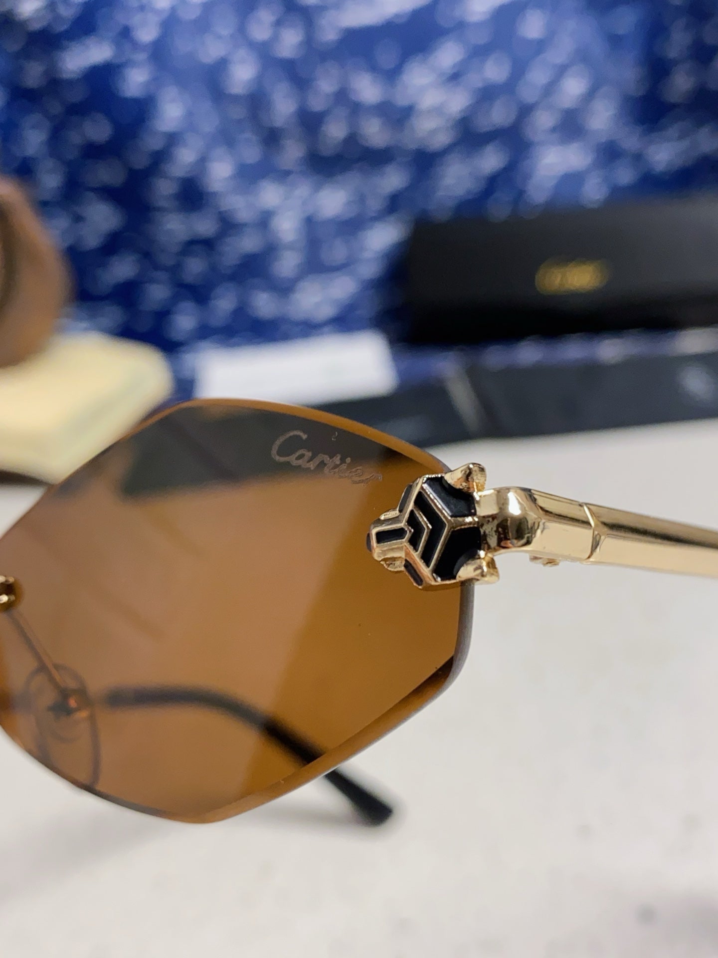 Cartier Lightweight Metal Rimless Brown Lens Sunglasses for Women - 415850 - detail image 7