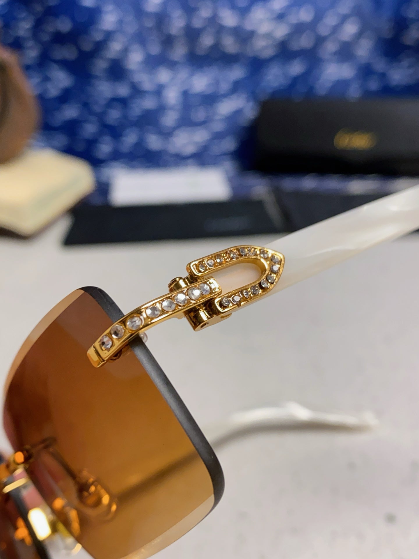 Cartier Lightweight Rimless Brown Lens Sunglasses for Men & Women - 449486 - detail image 7