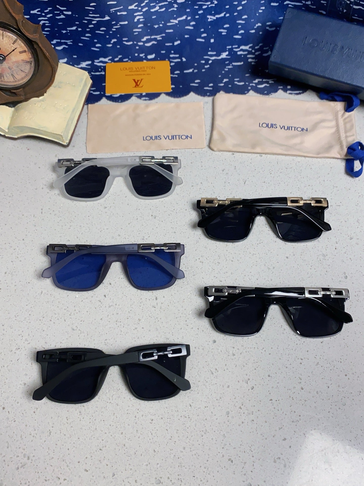 Louis Vuitton Square Black Lens Sunglasses for Men & Women - 448543 - detail image 11