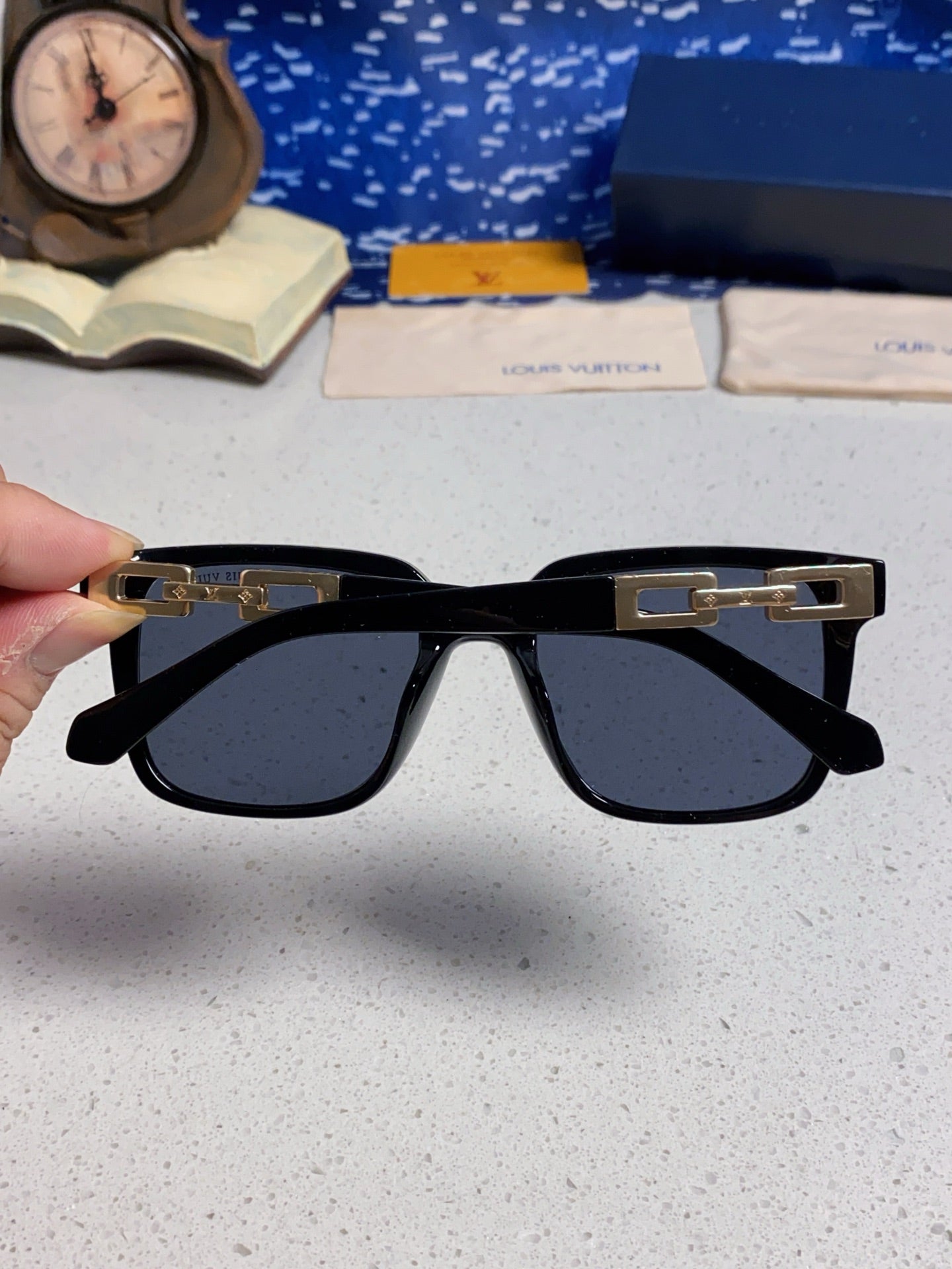 Louis Vuitton Square Black Lens Sunglasses for Men & Women - 448543 - detail image 5