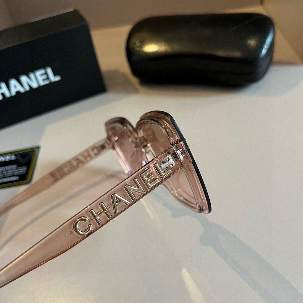 Chanel Fashion Gold Lens Sunglasses for Men & Women - 448959 - detail image 2