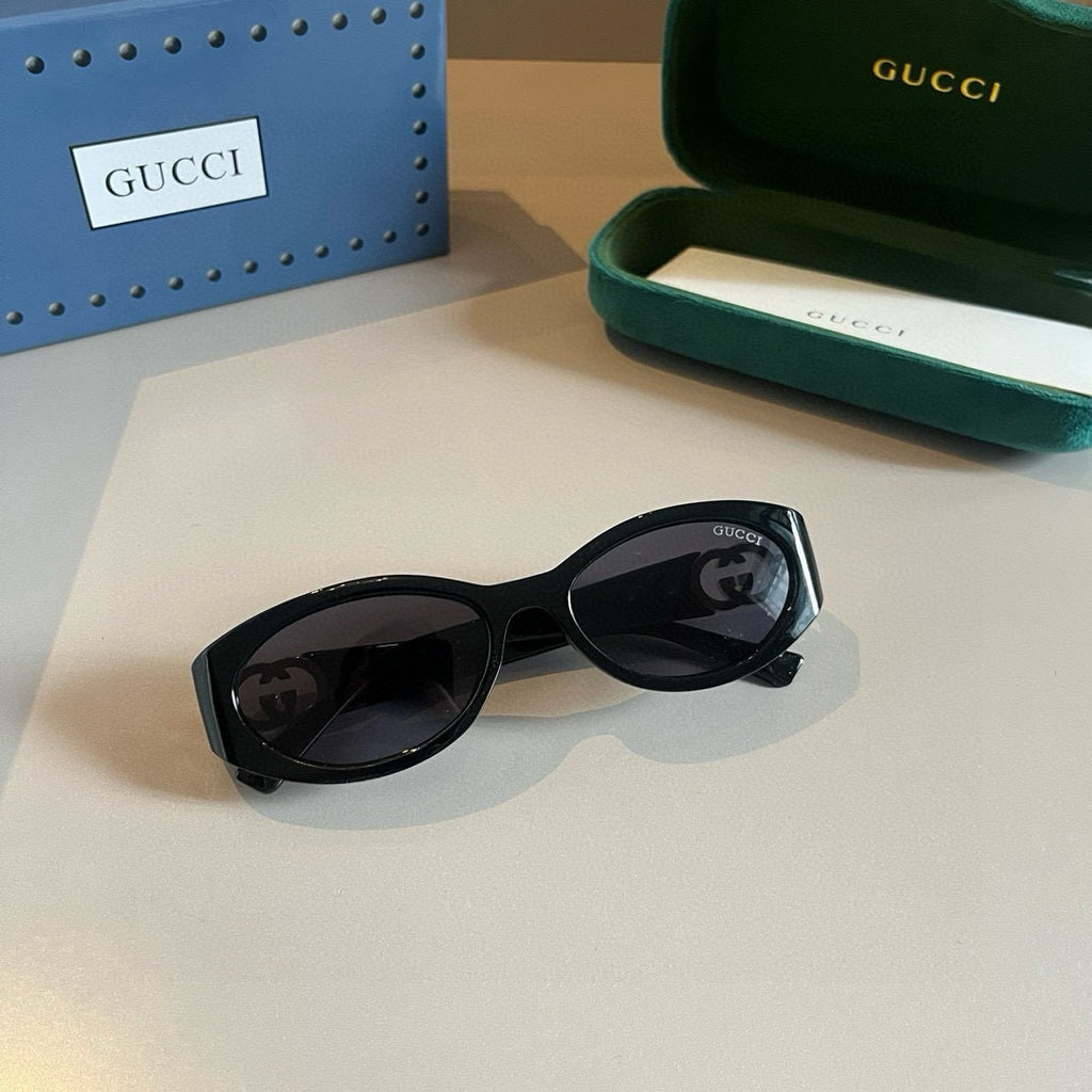 Gucci GG1662SA Slim Black Lens Sunglasses for Men & Women - detail image 6