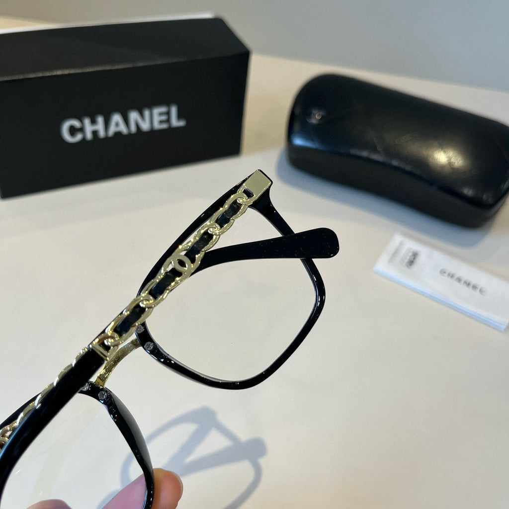 Chanel Oversized Silver Lens Sunglasses for Men & Women - 493478 - detail image 7