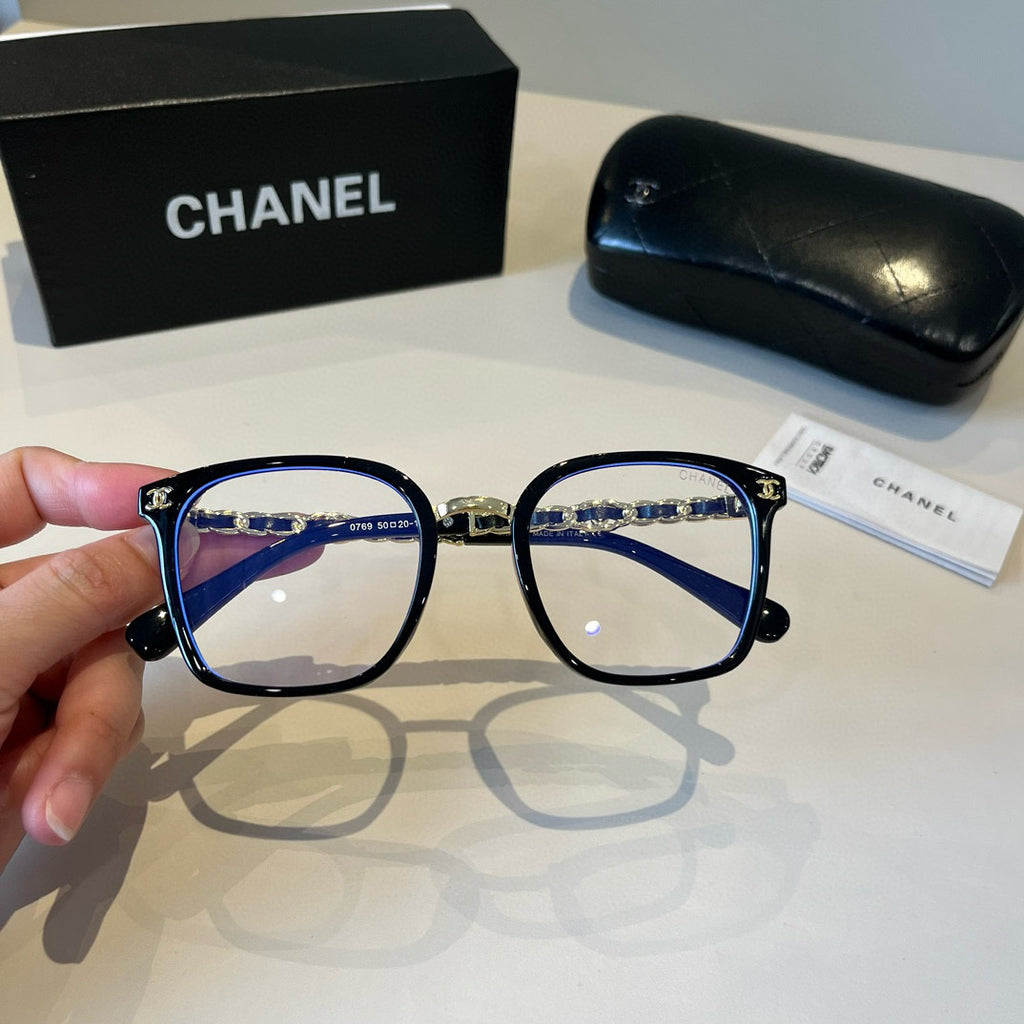 Chanel Oversized Silver Lens Sunglasses for Men & Women - 493478 - detail image 5