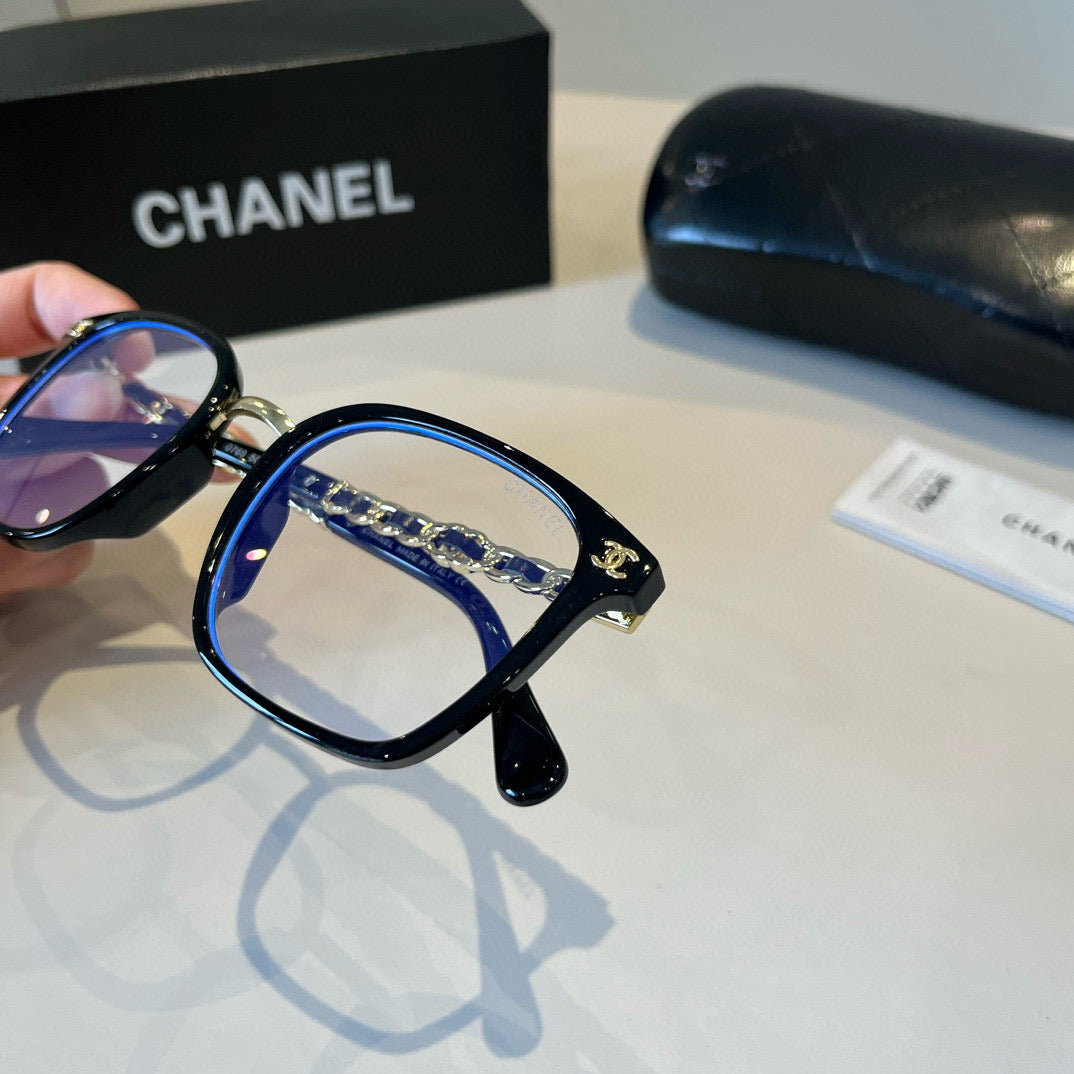 Chanel Oversized Silver Lens Sunglasses for Men & Women - 493478 - detail image 8