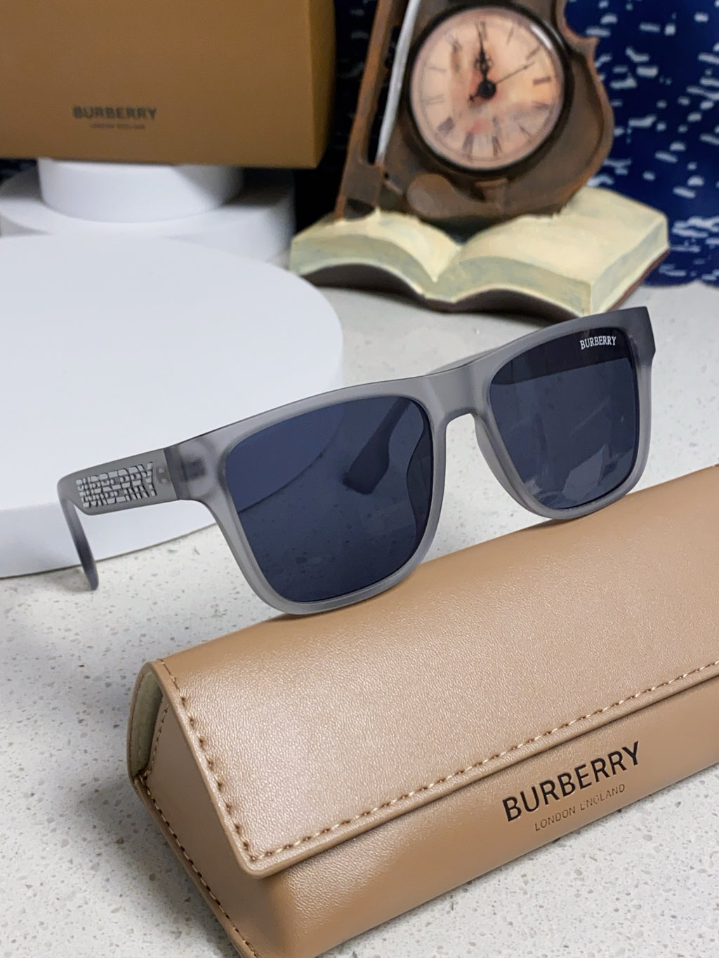 Burberry Fashion Blue Lens Sunglasses for Men & Women - 487418 - detail image 10