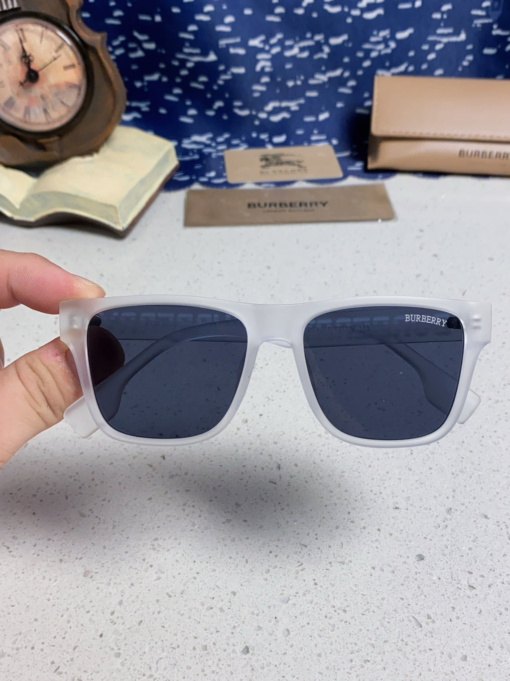 Burberry Fashion Blue Lens Sunglasses for Men & Women - 487419 - detail image 4
