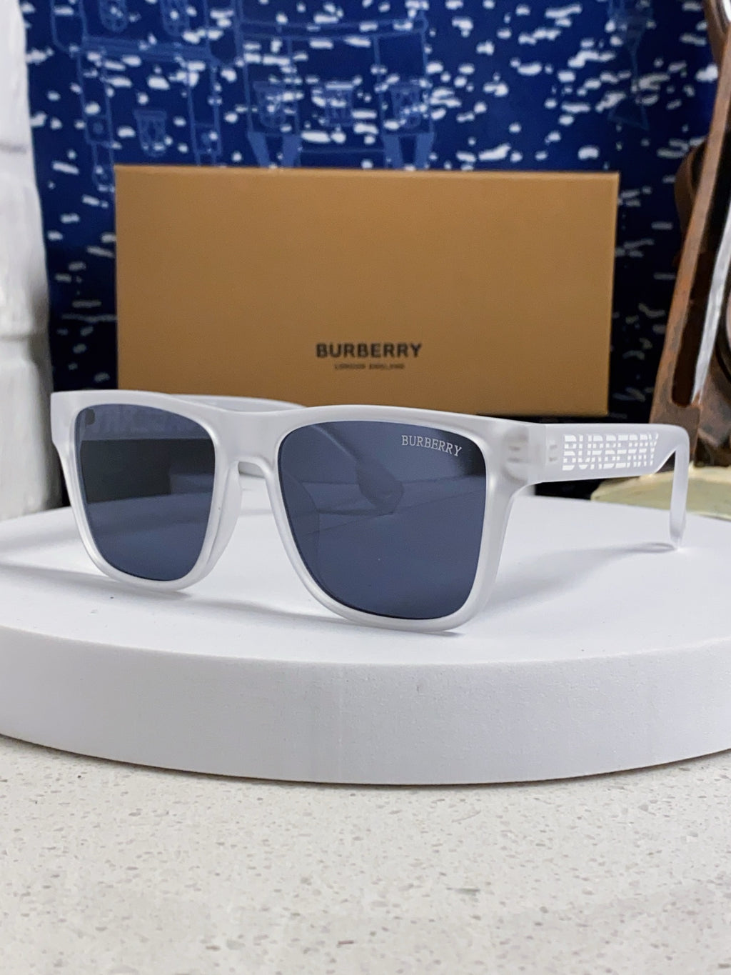 Burberry Fashion Blue Lens Sunglasses for Men & Women - 487419