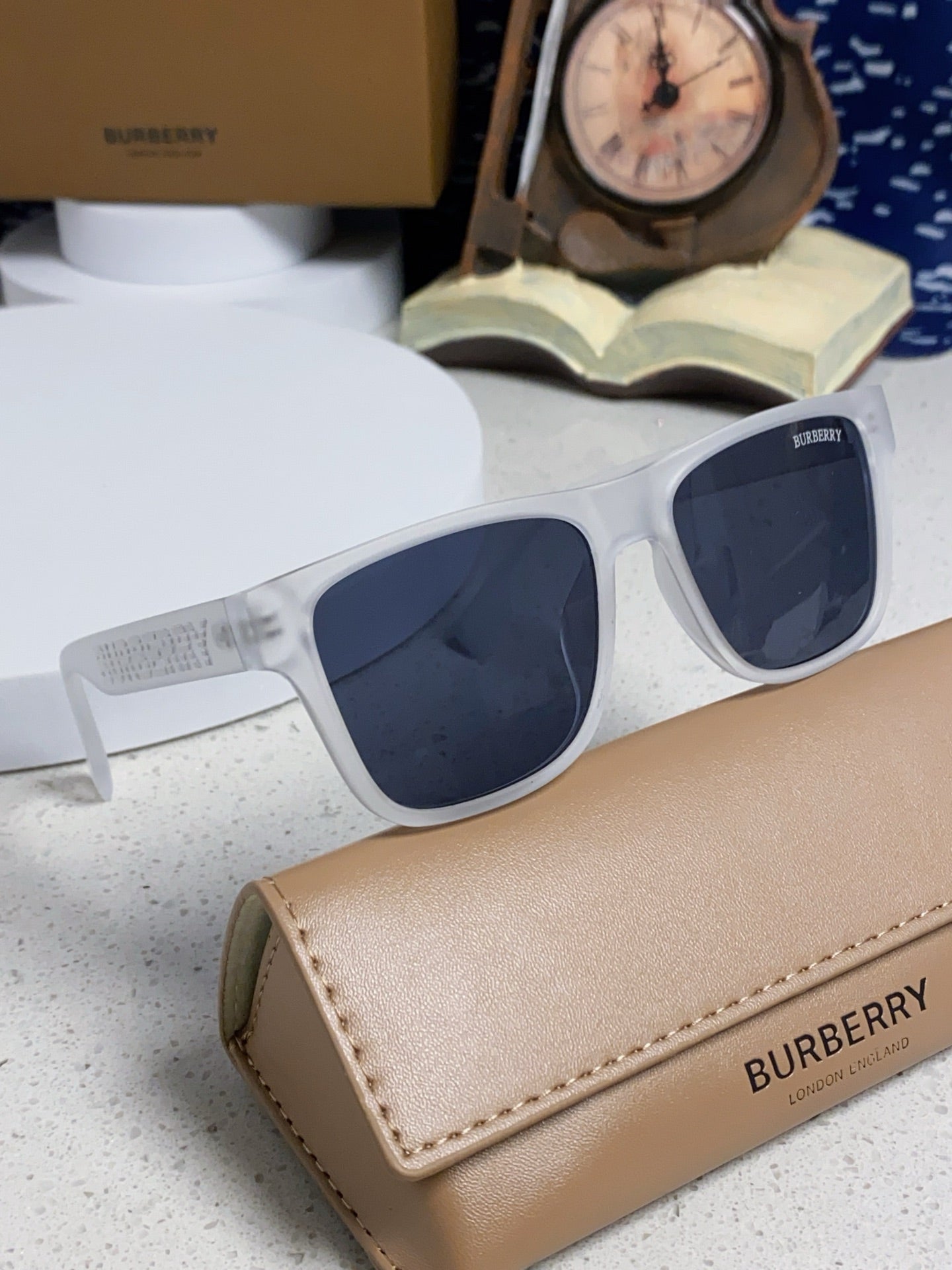Burberry Fashion Blue Lens Sunglasses for Men & Women - 487419 - detail image 10