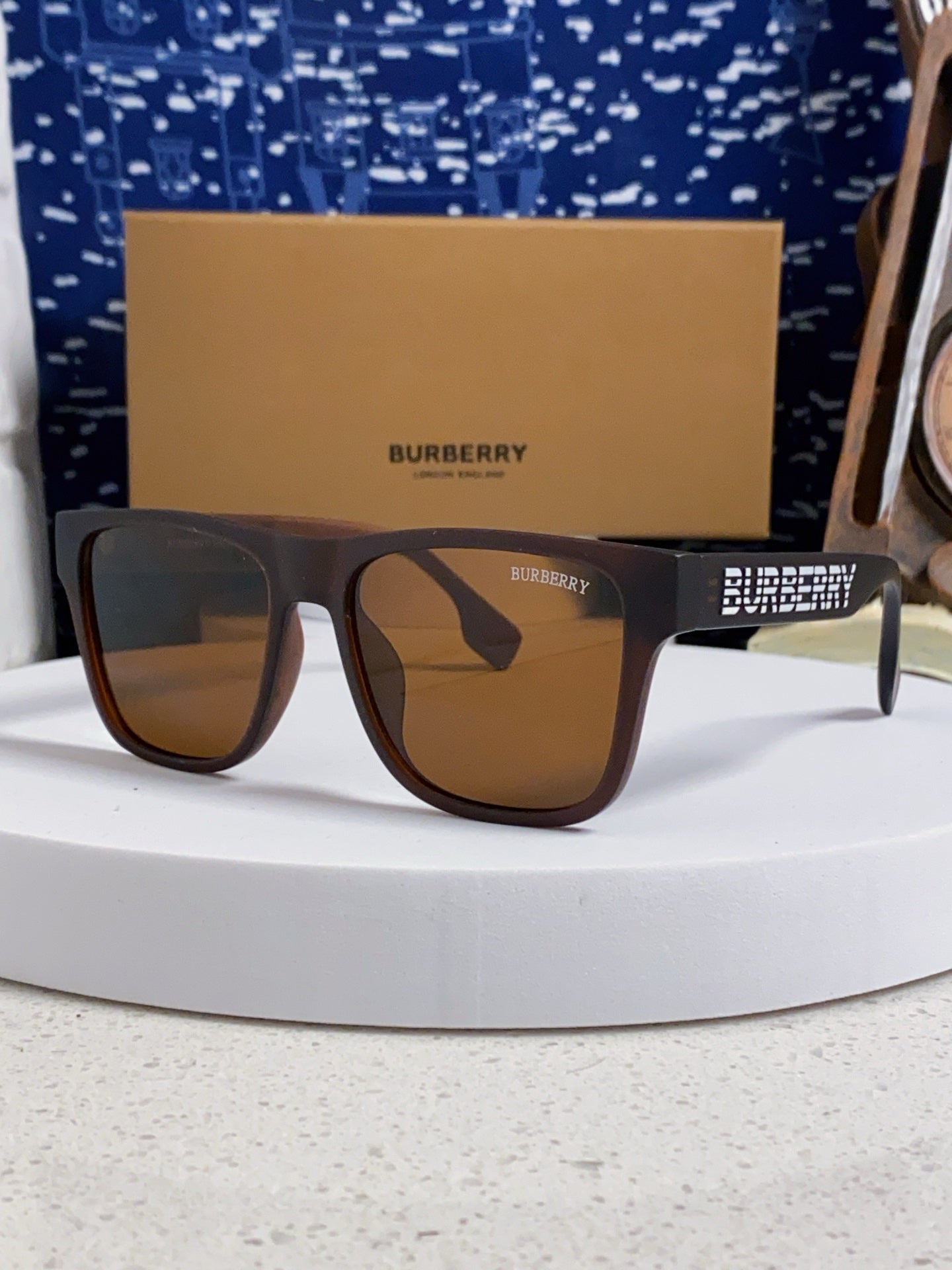 Burberry Fashion Brown Lens Sunglasses for Men & Women - 487420