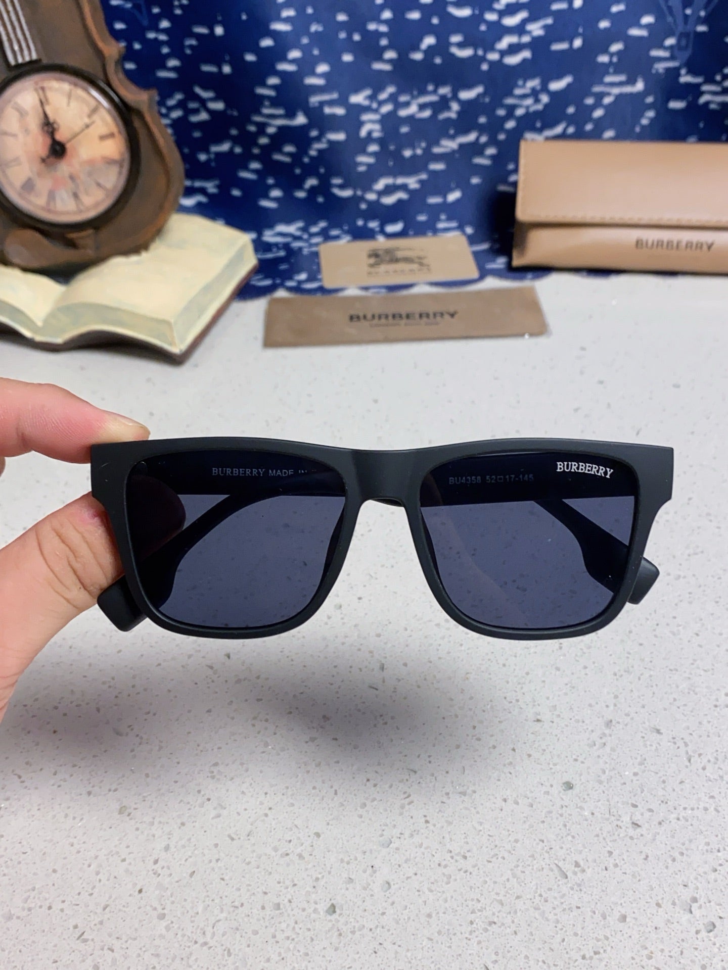 Burberry Fashion Blue Lens Sunglasses for Men & Women - 487422 - detail image 4