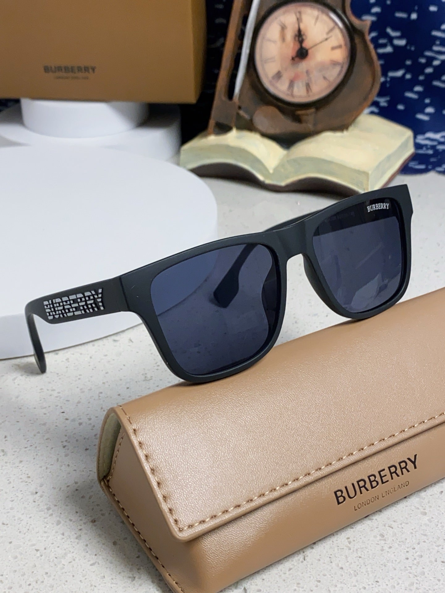 Burberry Fashion Blue Lens Sunglasses for Men & Women - 487422 - detail image 10