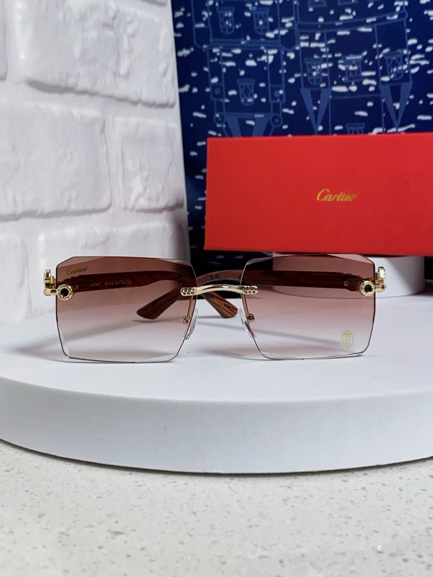 Cartier Lightweight Rimless Silver Lens Sunglasses for Men & Women - 487372 - detail image 2
