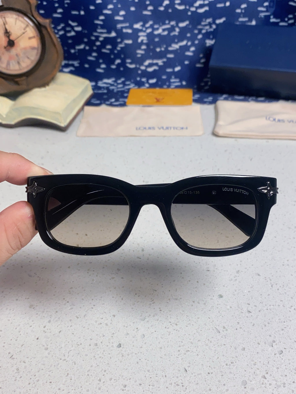 Louis Vuitton Square Red Lens Sunglasses for Men & Women - 486222 - detail image 4