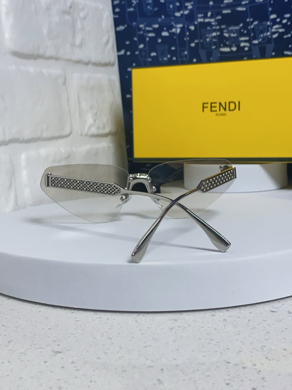 Fendi Lightweight Metal Rimless Red Lens Sunglasses for Women - detail image 3