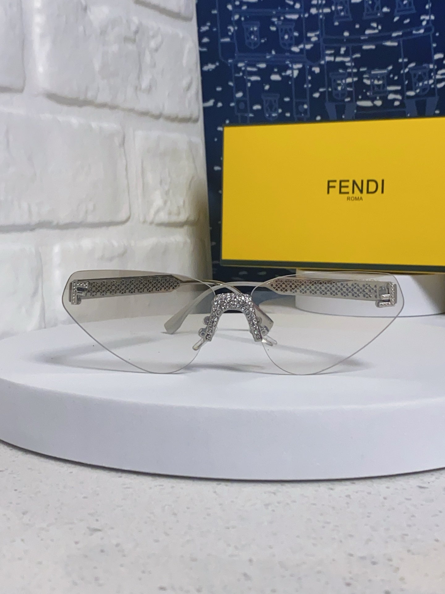 Fendi Lightweight Metal Rimless Red Lens Sunglasses for Women - detail image 2