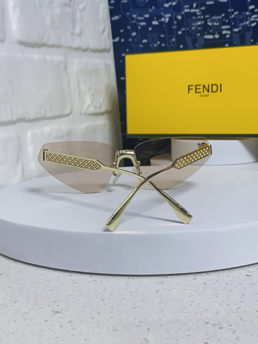Fendi Lightweight Metal Rimless Silver Lens Sunglasses for Women - 487781 - detail image 3